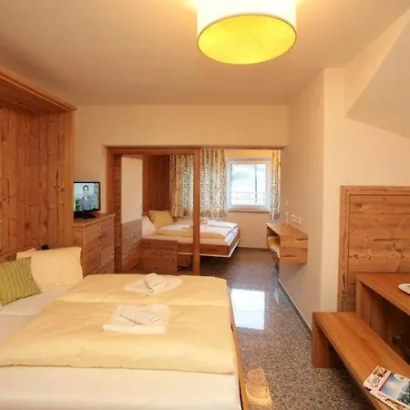 Aparthotel Boutique Apartment Bergliebe Mit Sommerkarte