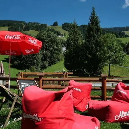 Aparthotel Boutique Apartment Bergliebe Mit Sommerkarte