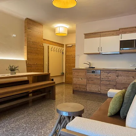 Aparthotel Boutique Bergliebe, In-out 3*