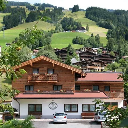 Lägenhetshotell Boutique Bergliebe, In-out Saalbach-Hinterglemm