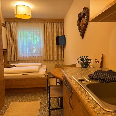 Aparthotel Boutique Bergliebe, In-out 3*